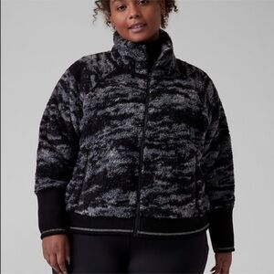 NWT Athleta Tugga Sherpa Jacket